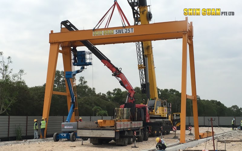 Shin Guan modern crane system at a site